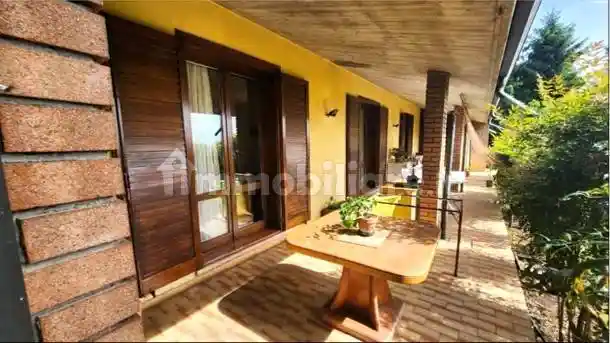 Villa in vendita a Montorso Vicentino