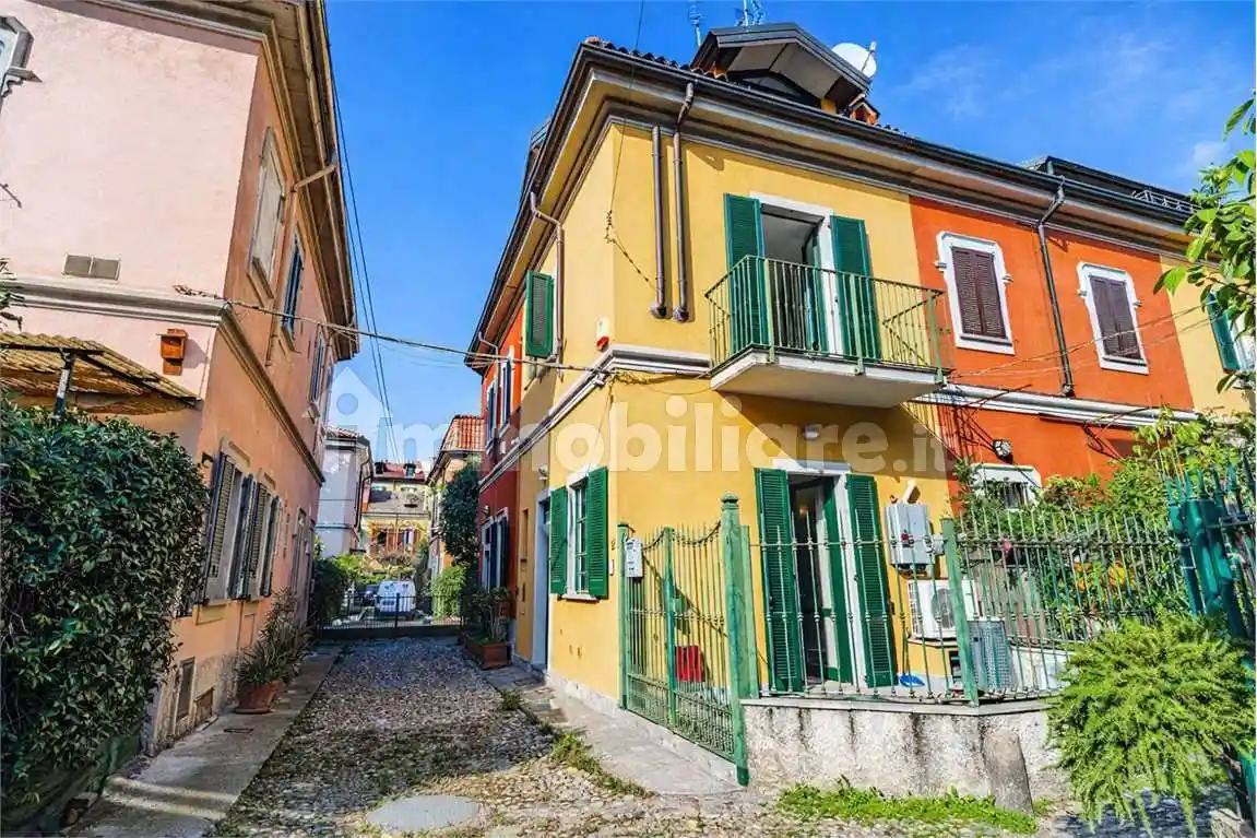 Villa in vendita a Milano