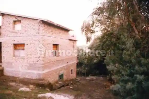 Villa in vendita a Aprilia
