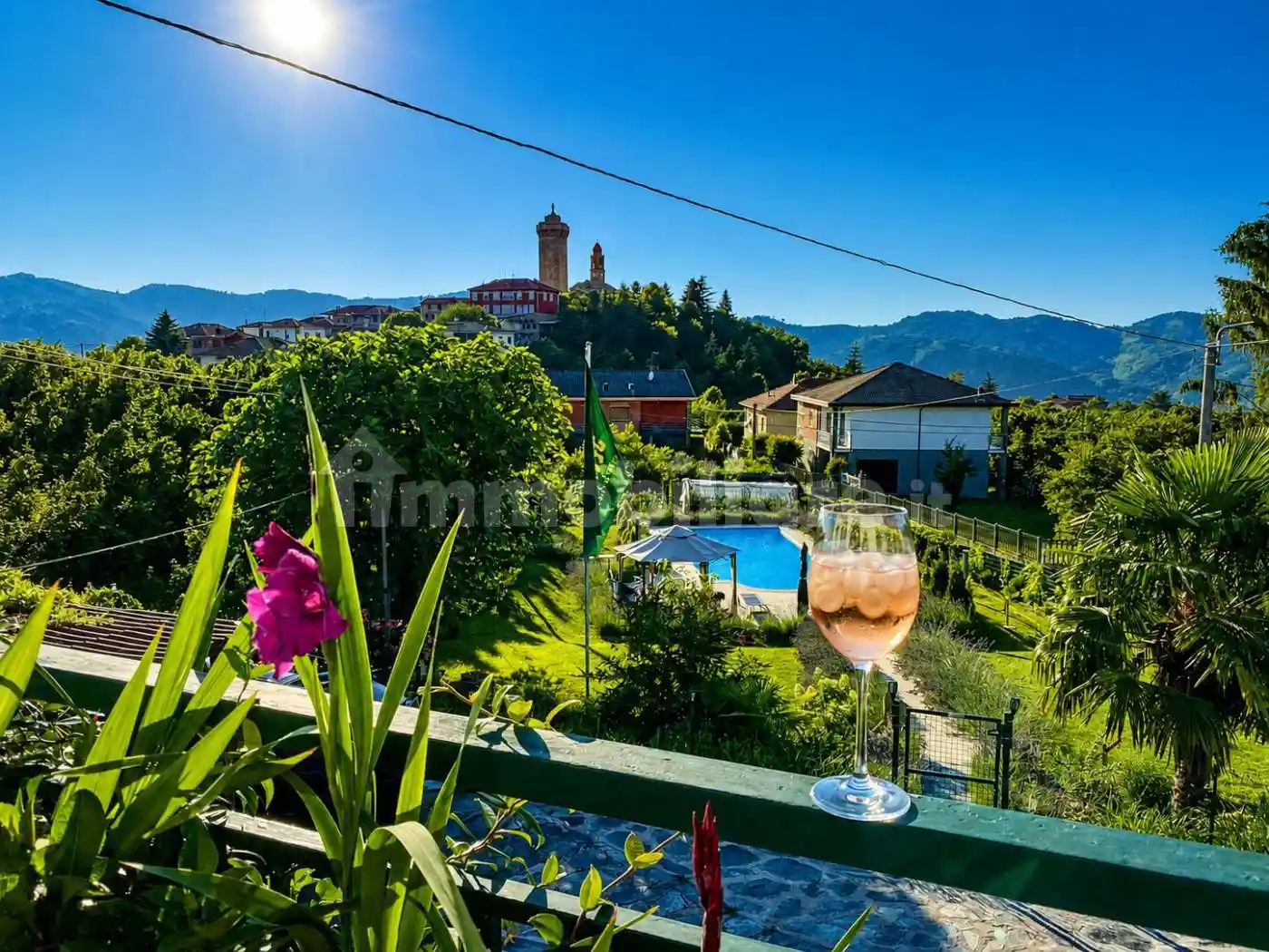 Villa in vendita a Perletto