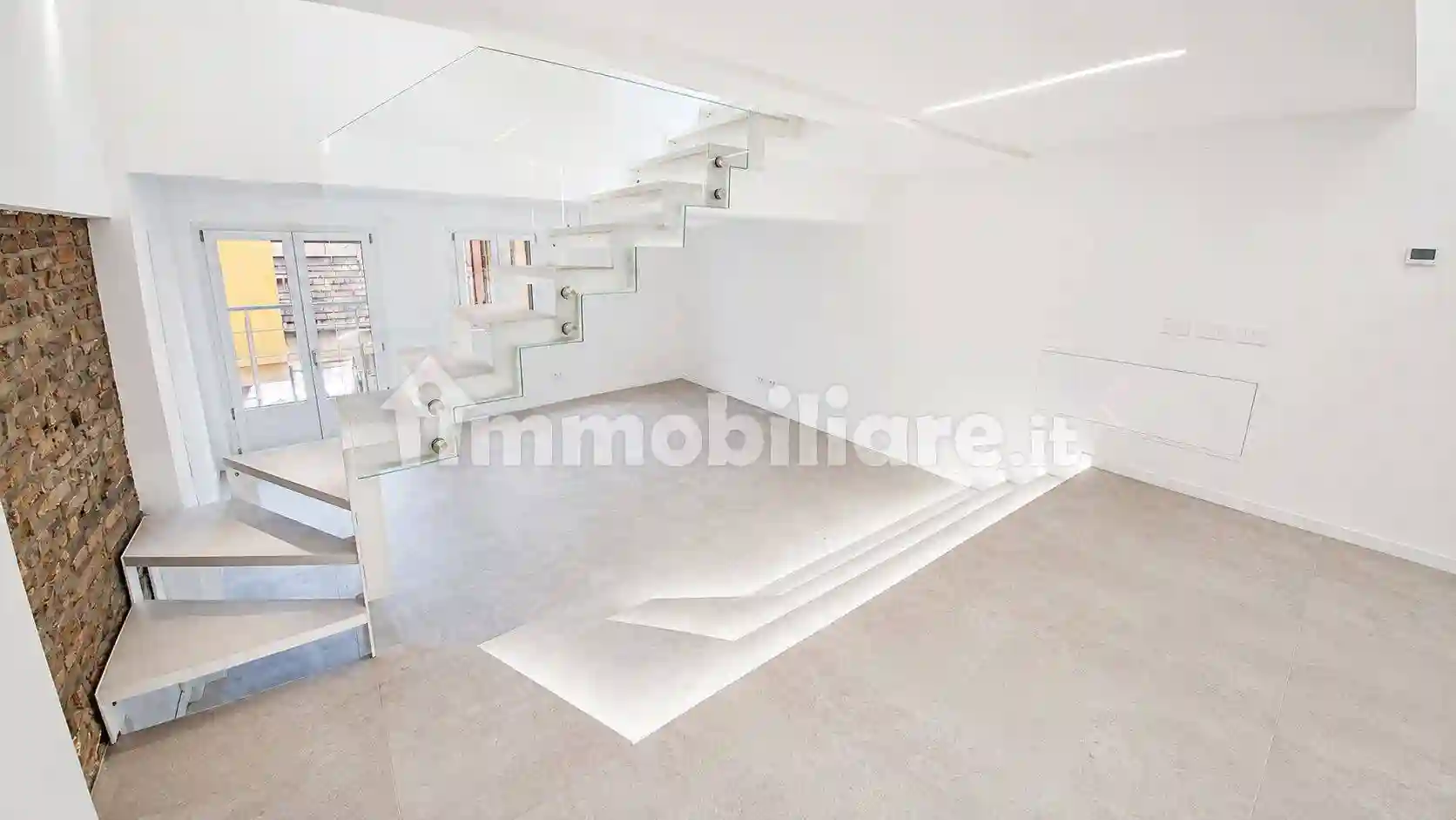Loft - foto 2