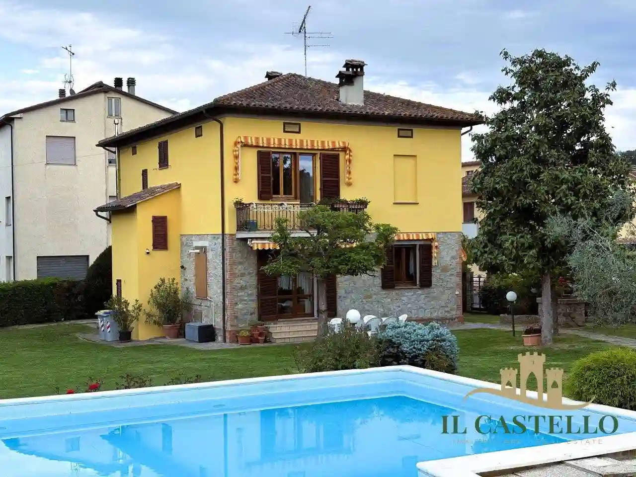 Villa - foto 2