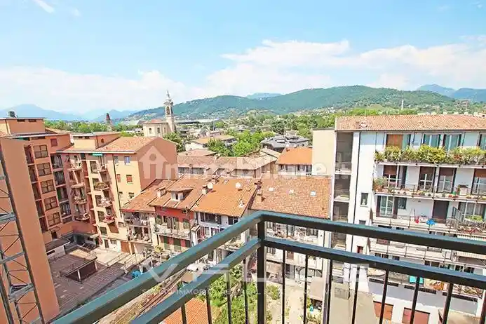 Appartamento in vendita a Bergamo