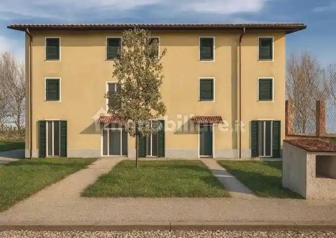 Casa indipendente in vendita a Pavia