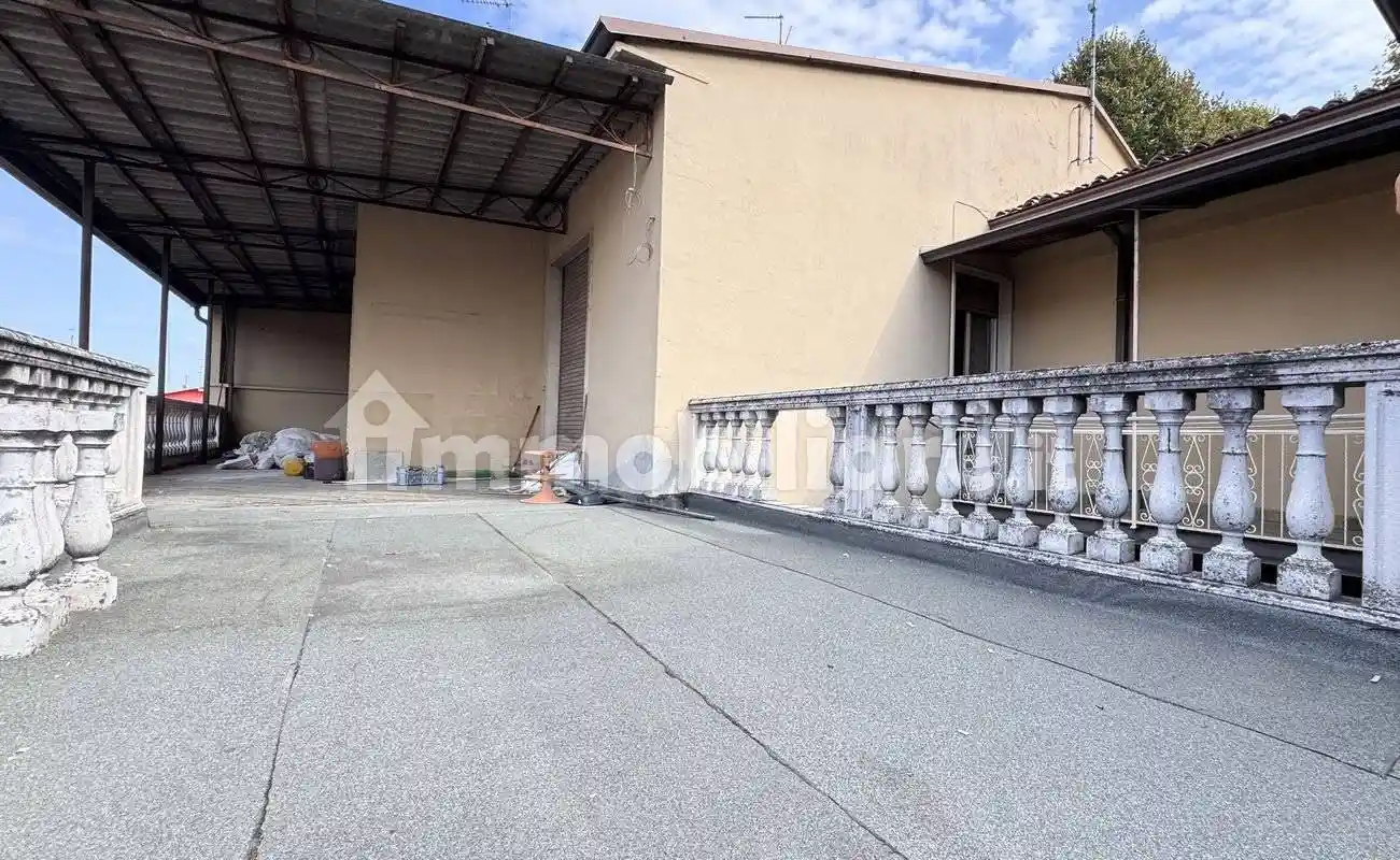 Appartamento in vendita a Piacenza