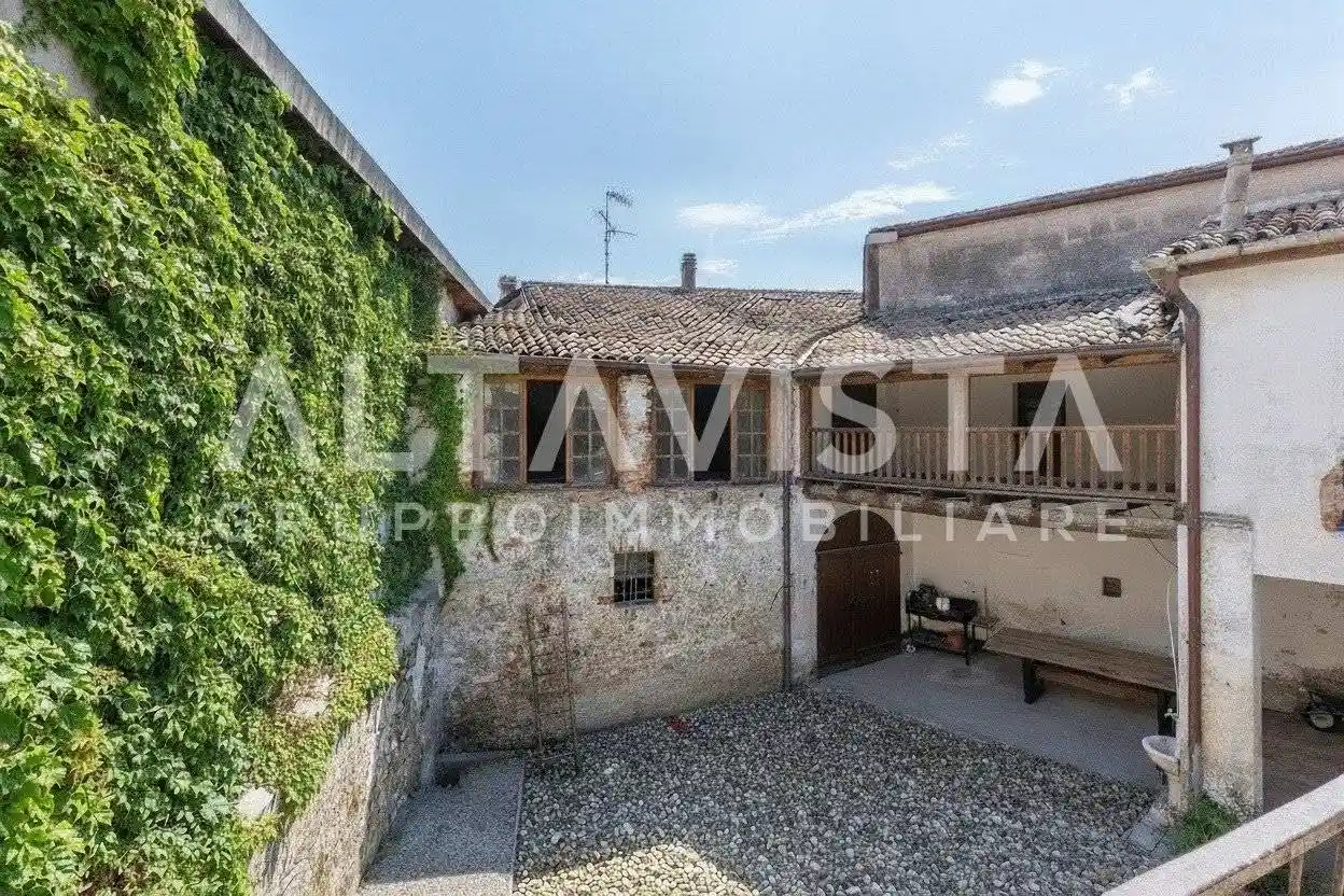 Rustico - Casale in vendita a Calvagese della Riviera