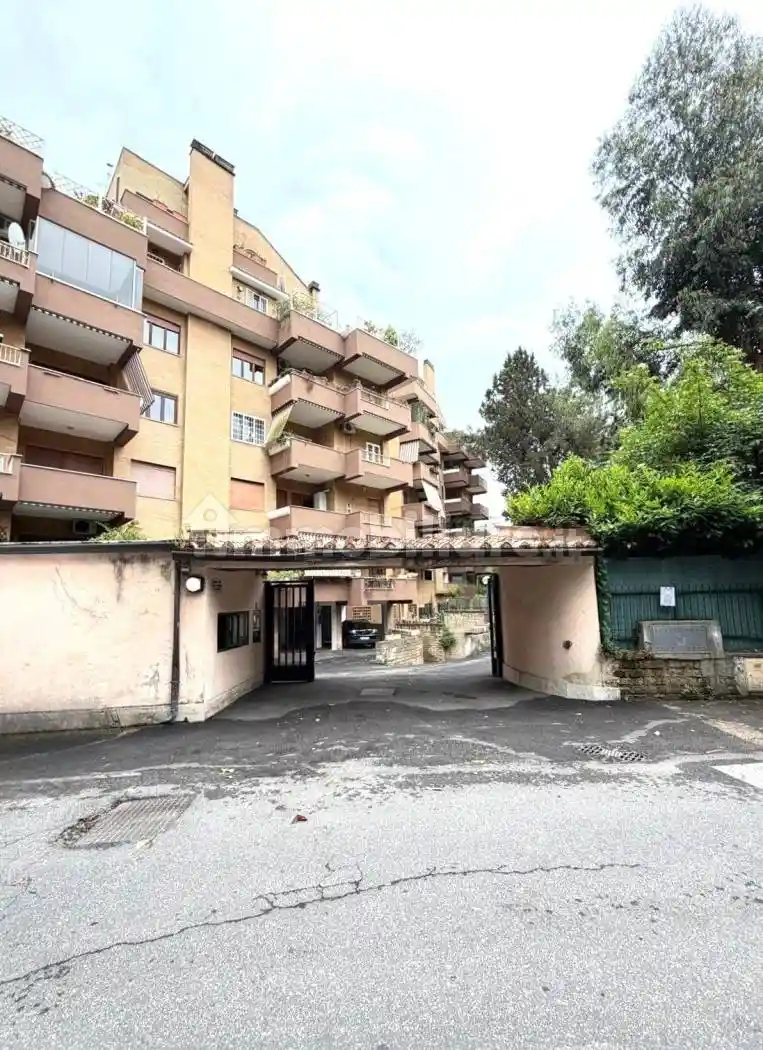 Appartamento in vendita a Roma