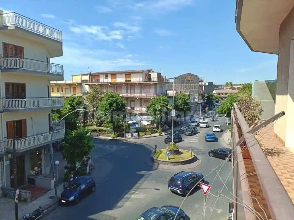 Appartamento in vendita a San Giovanni la Punta
