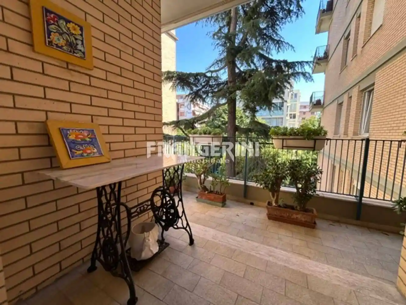 Appartamento in vendita a Livorno