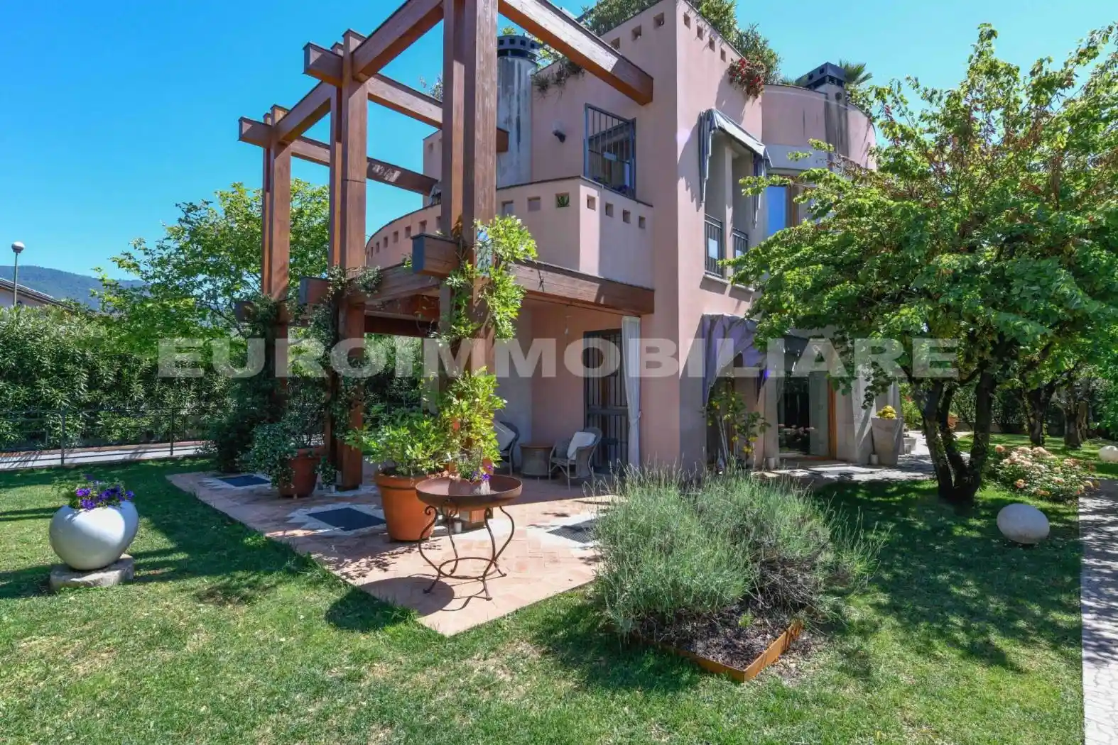 Villa in vendita a Gussago