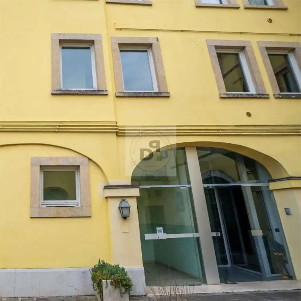 Appartamento in vendita a Desenzano del Garda