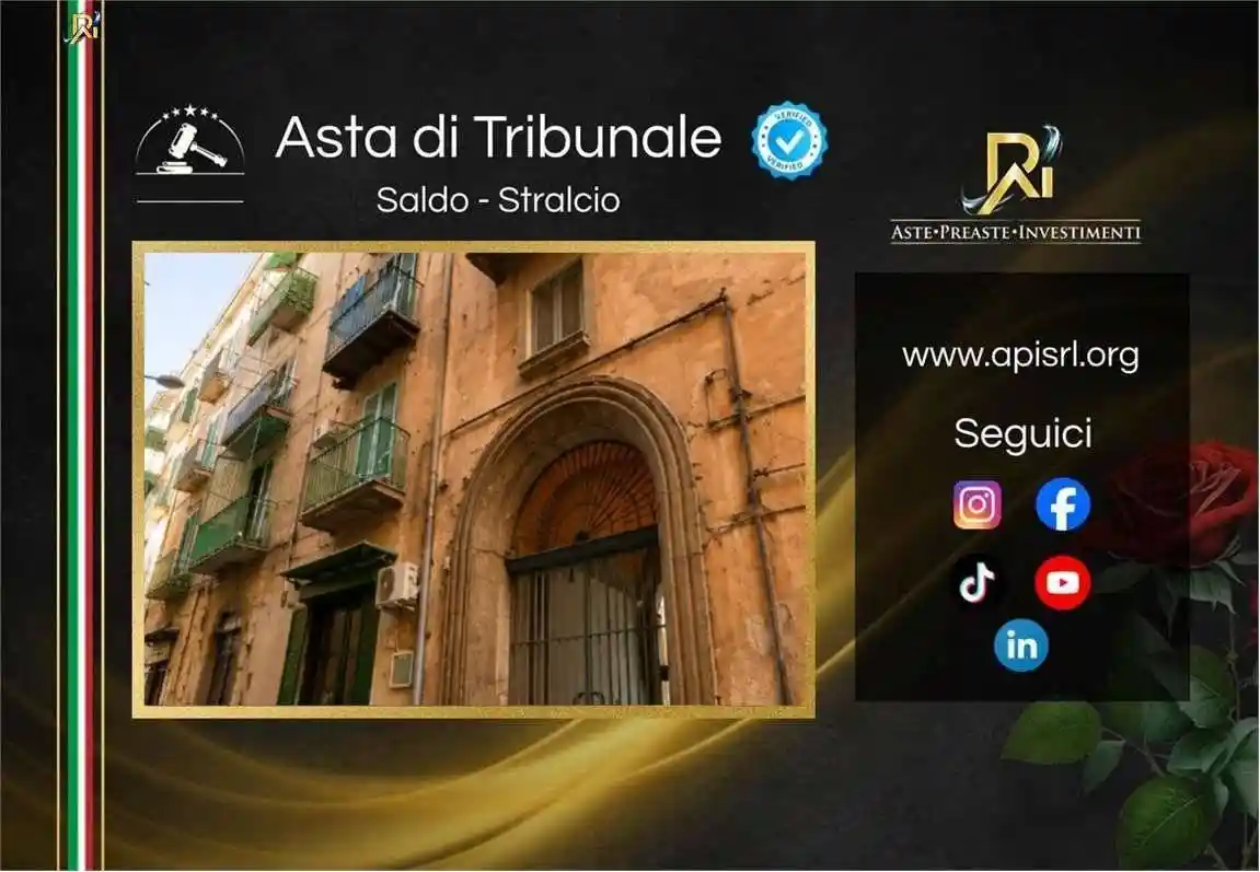 Appartamento in vendita a Napoli