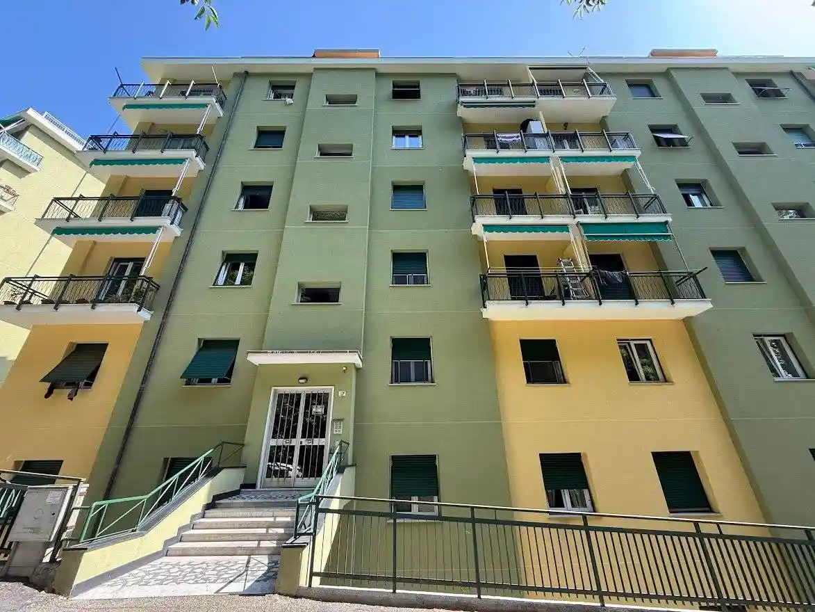Appartamento in vendita a Genova