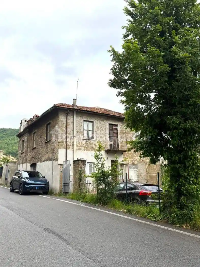 Casa indipendente in vendita a Poli