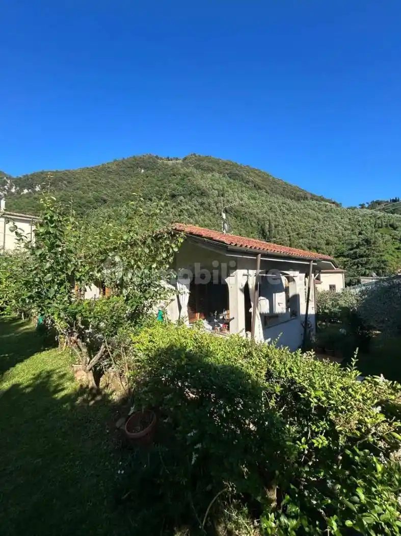 Villa in vendita a Pietrasanta