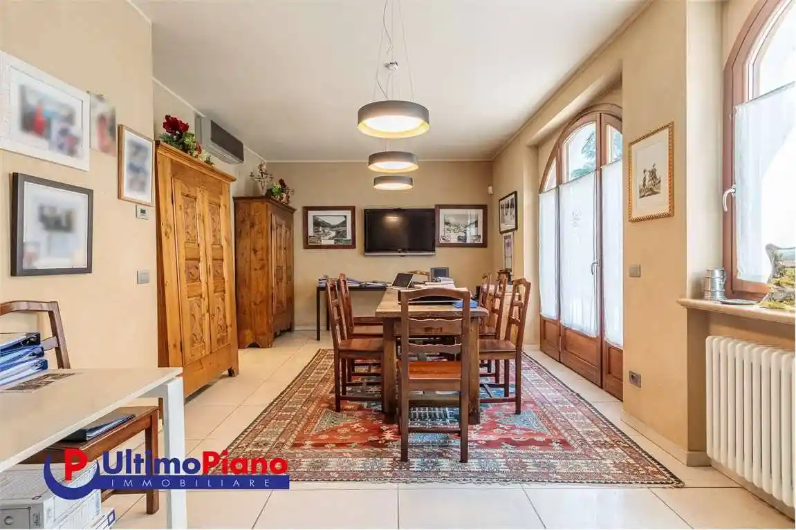 Appartamento in vendita a Aosta