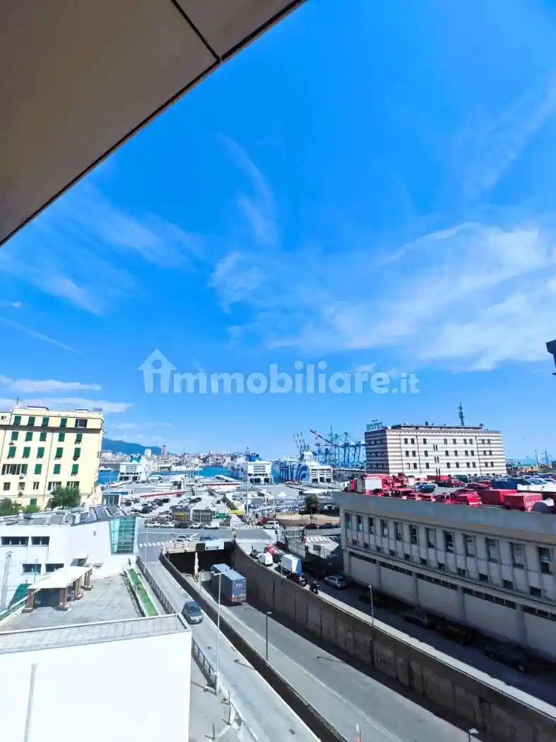 Appartamento in affitto a Genova