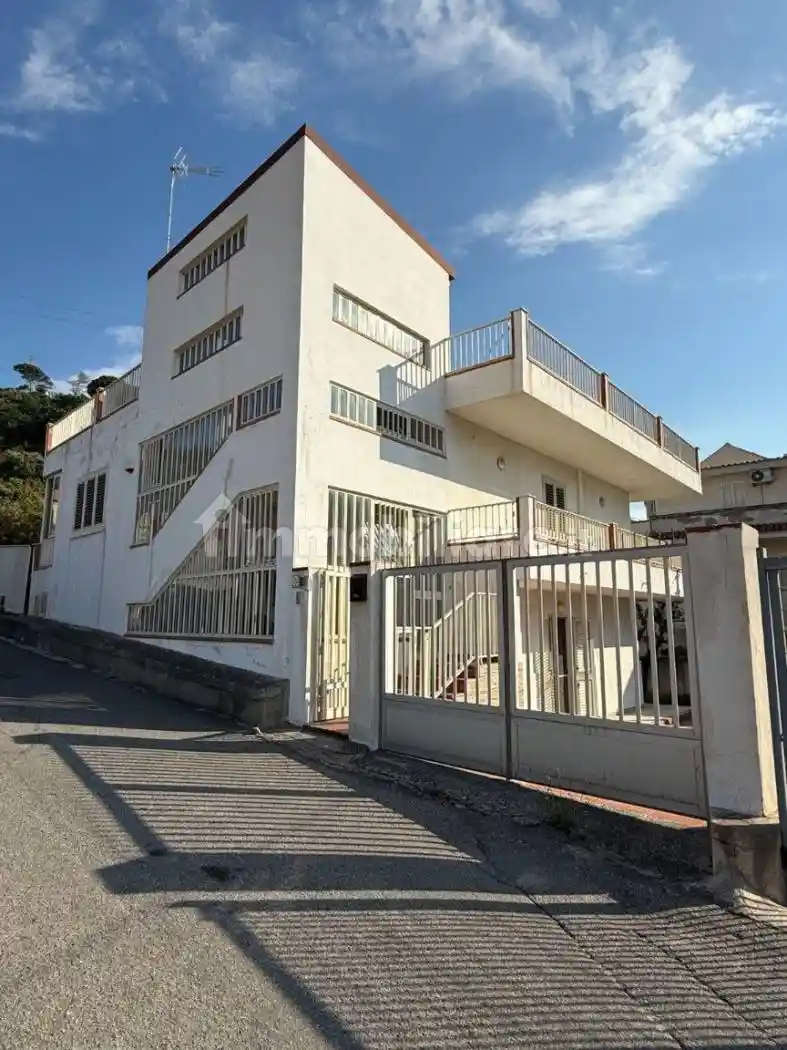 Casa indipendente in vendita a Messina