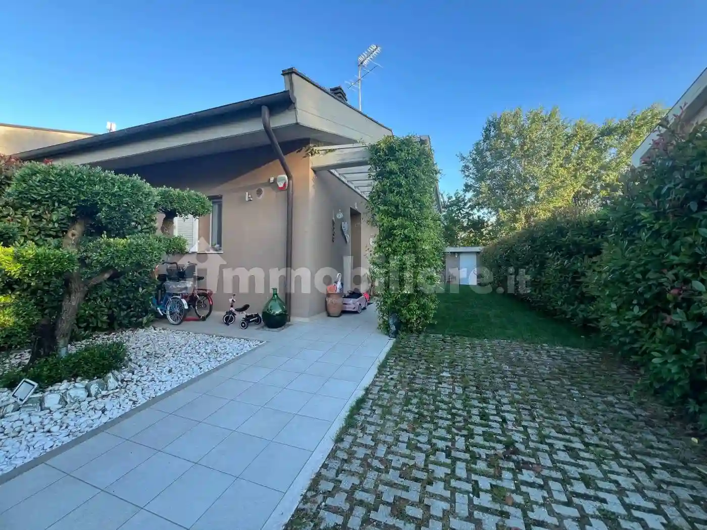 Villa - foto 3