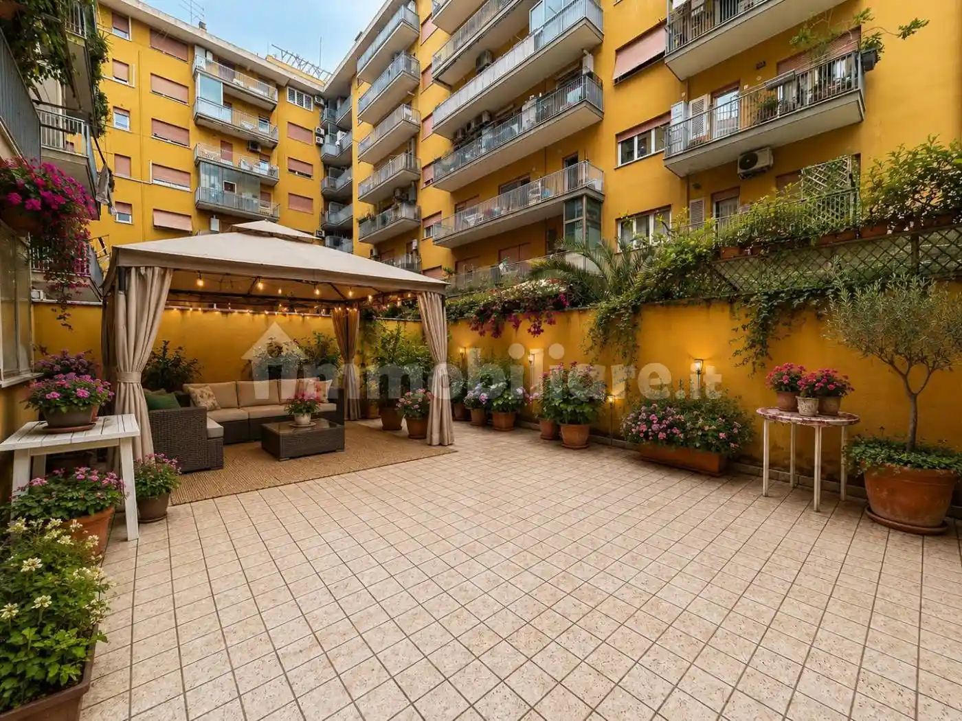 Appartamento in vendita a Roma