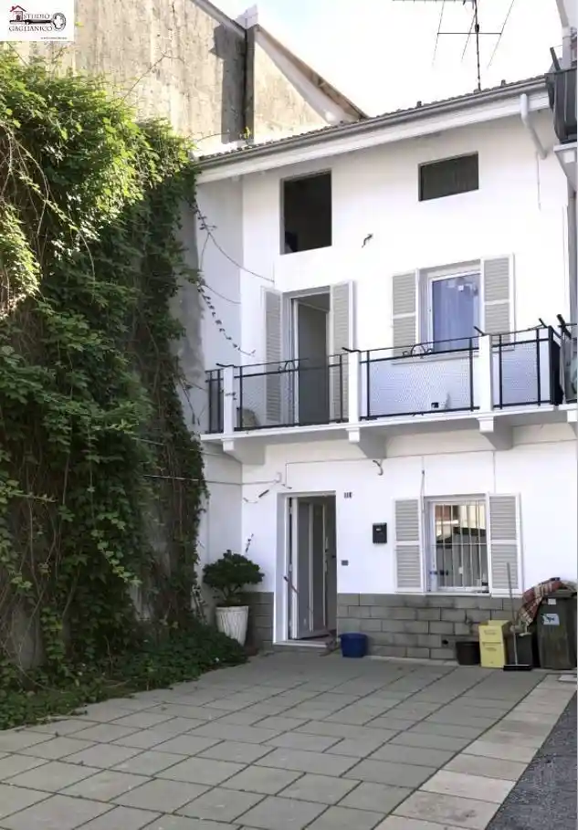 Casa indipendente in vendita a Gaglianico