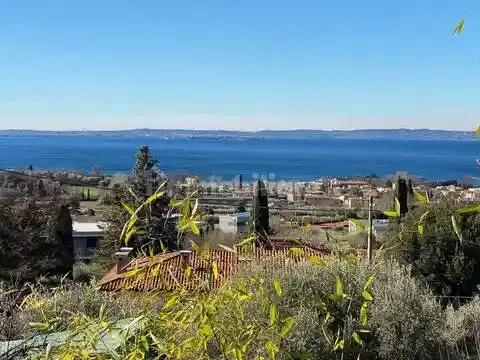 Rustico - Casale in vendita a Bardolino