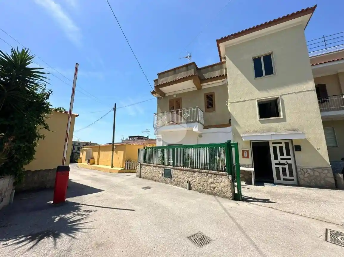 Appartamento in vendita a Bacoli
