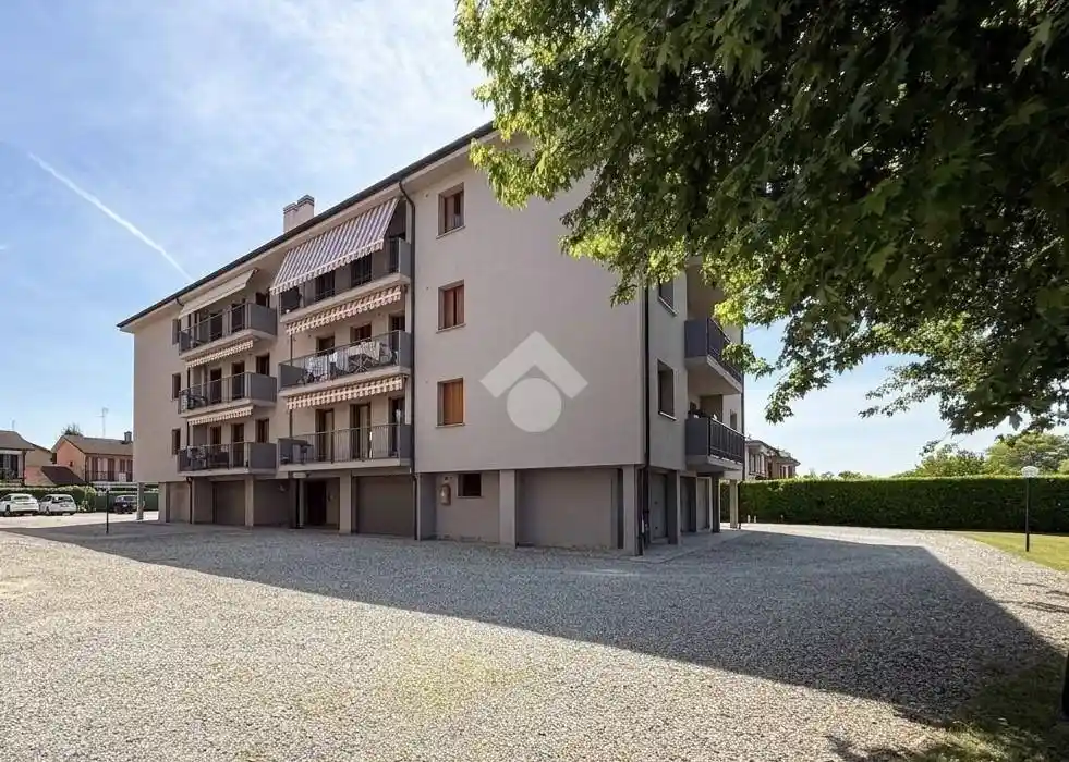 Appartamento in vendita a Pandino