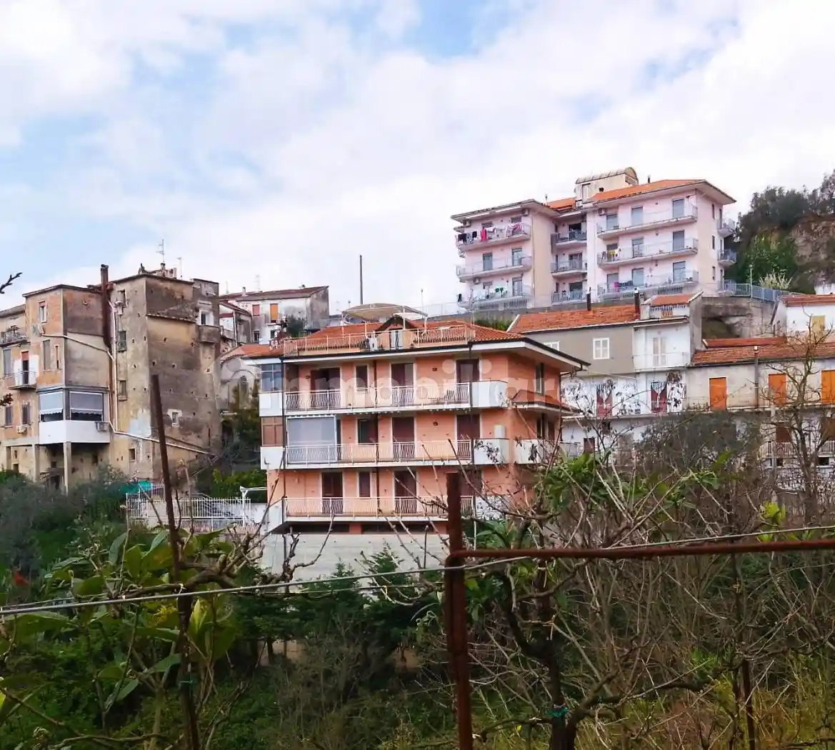 Appartamento in vendita a Montecorvino Rovella