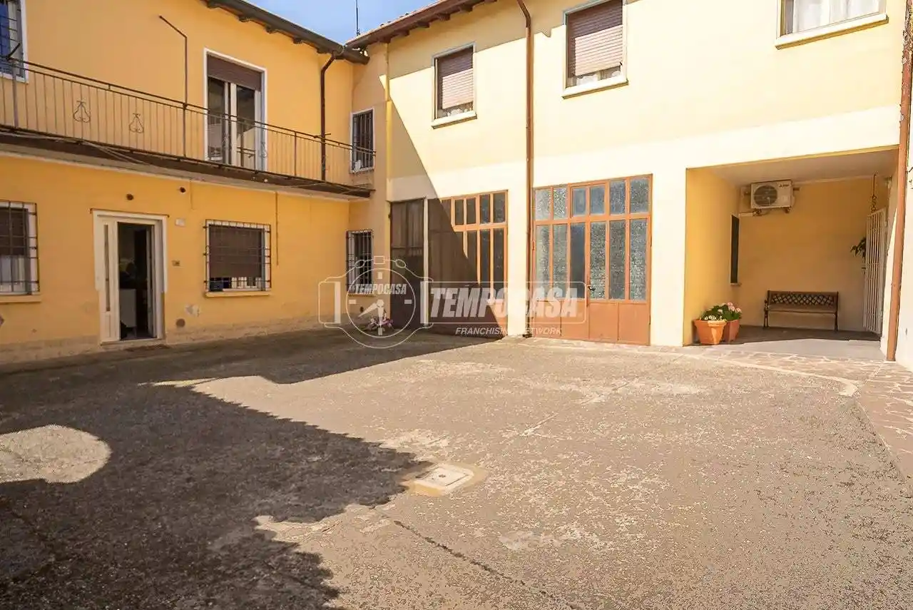 Appartamento in vendita a Castiglione delle Stiviere