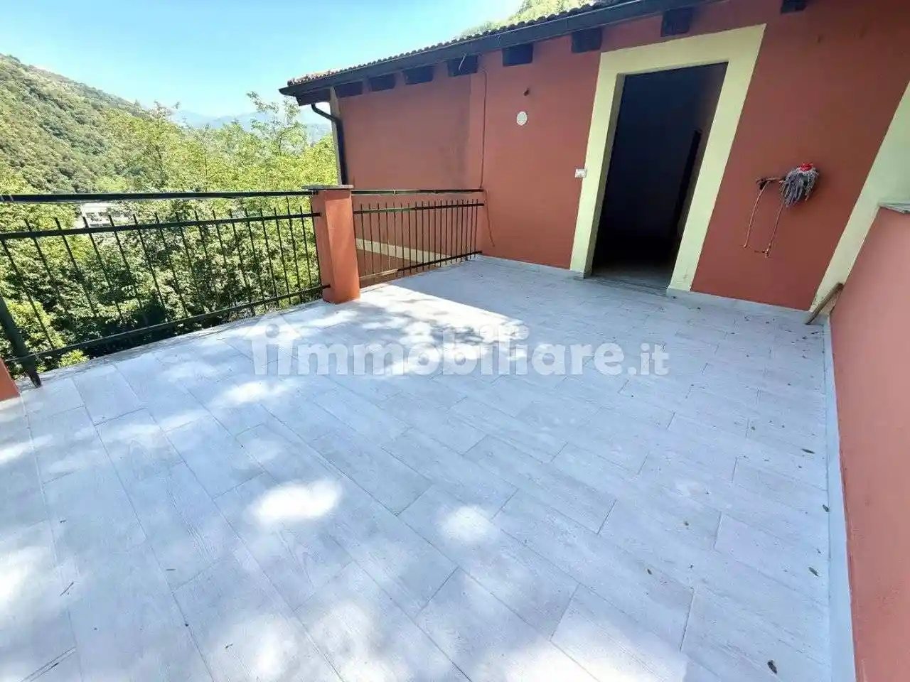 Appartamento in vendita a Carasco
