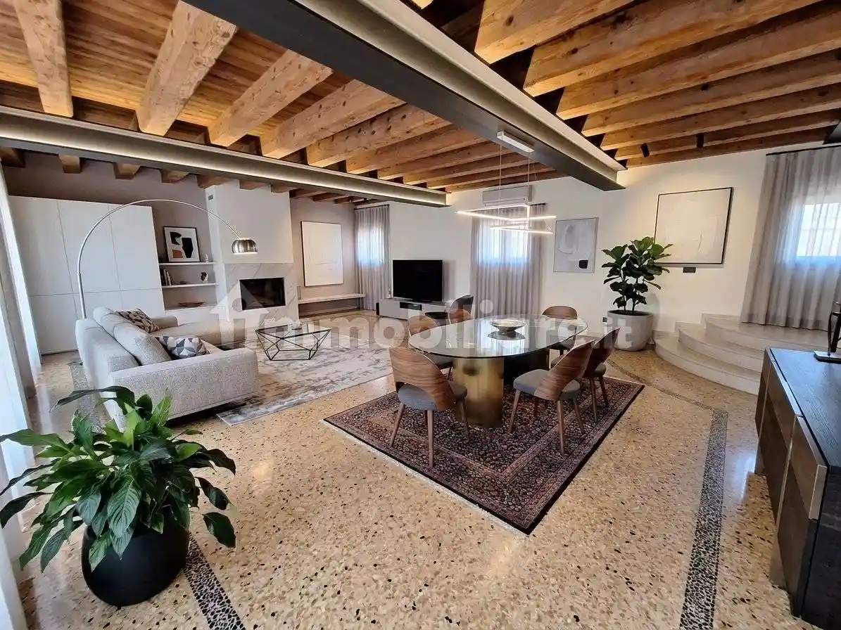 Villa in vendita a Vicenza