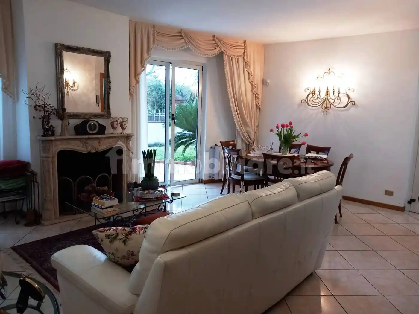 Villa in vendita a Fosdinovo