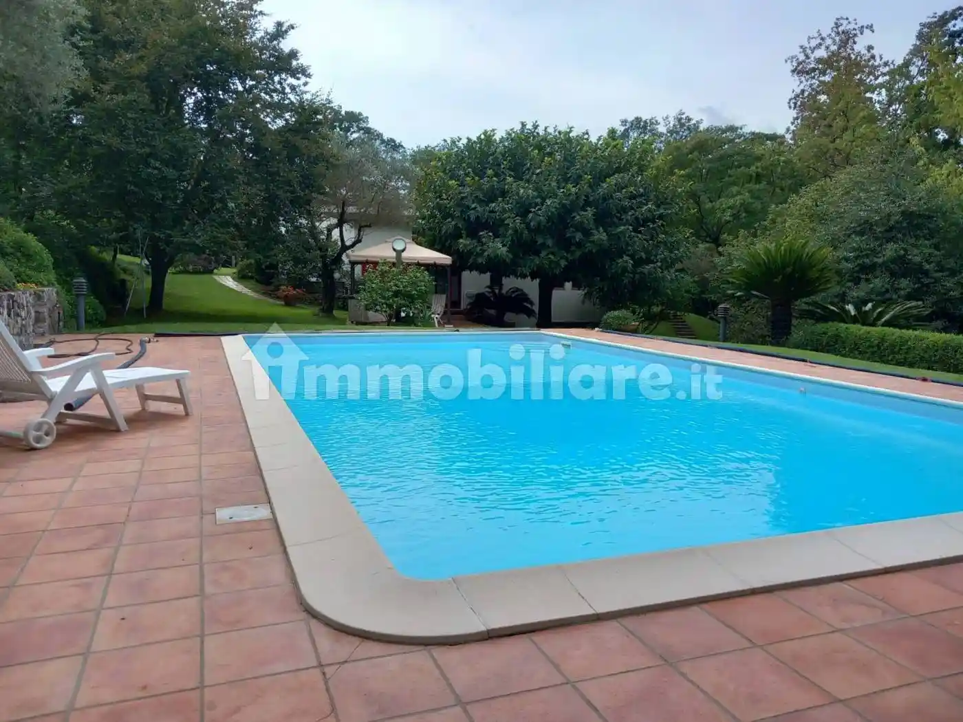 Villa in vendita a Sarzana