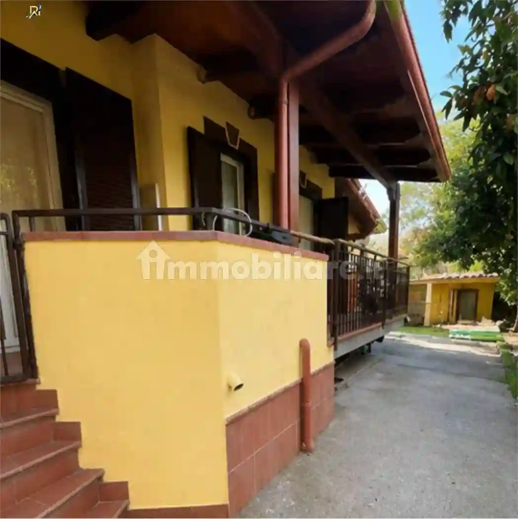 Villetta a schiera - foto 2
