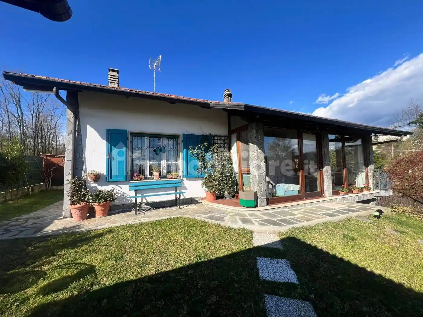 Villa in vendita a Torre Canavese