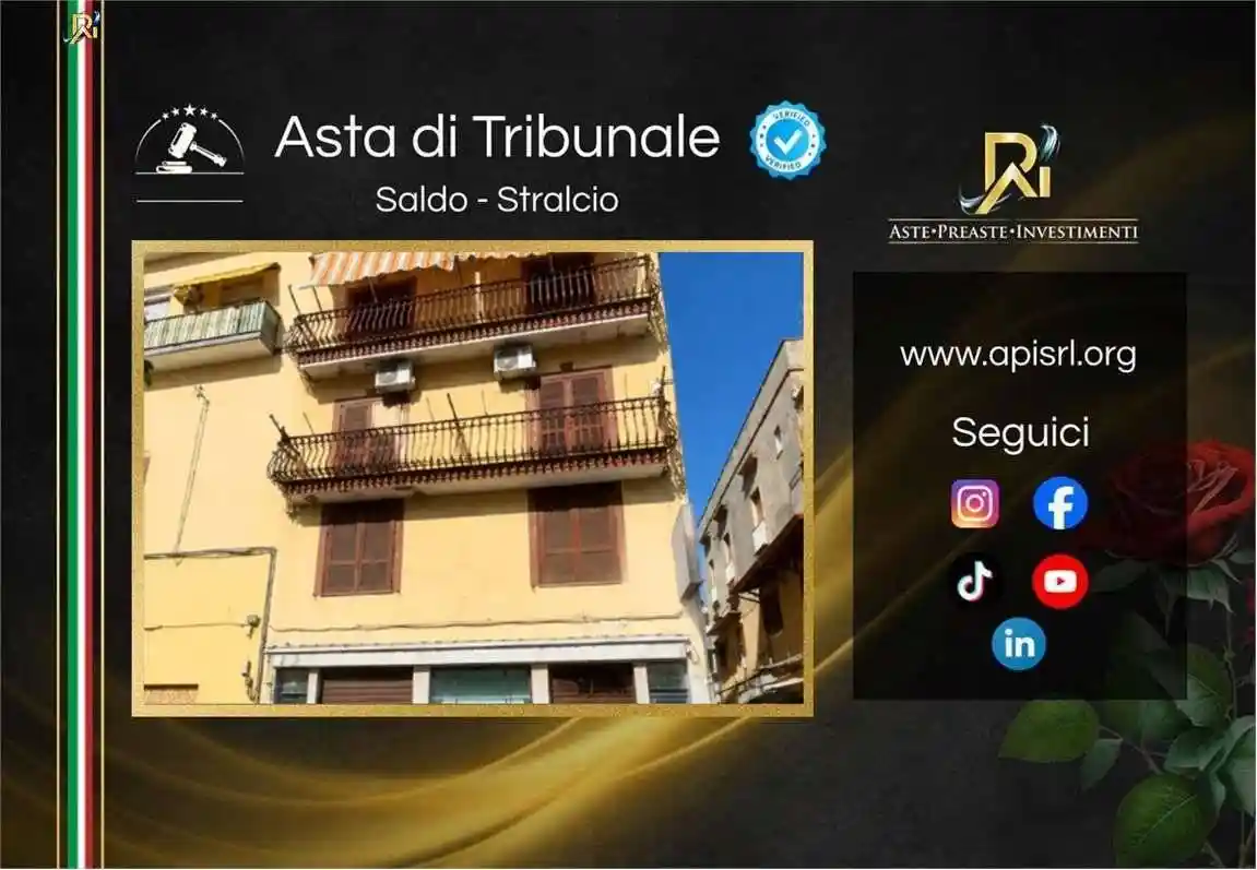 Appartamento in vendita a Napoli