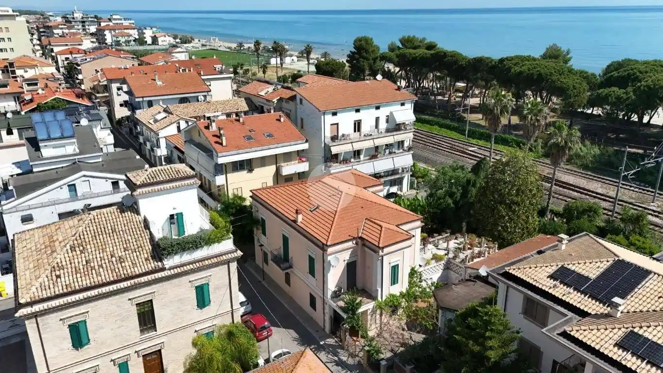 Villa in vendita a Pineto