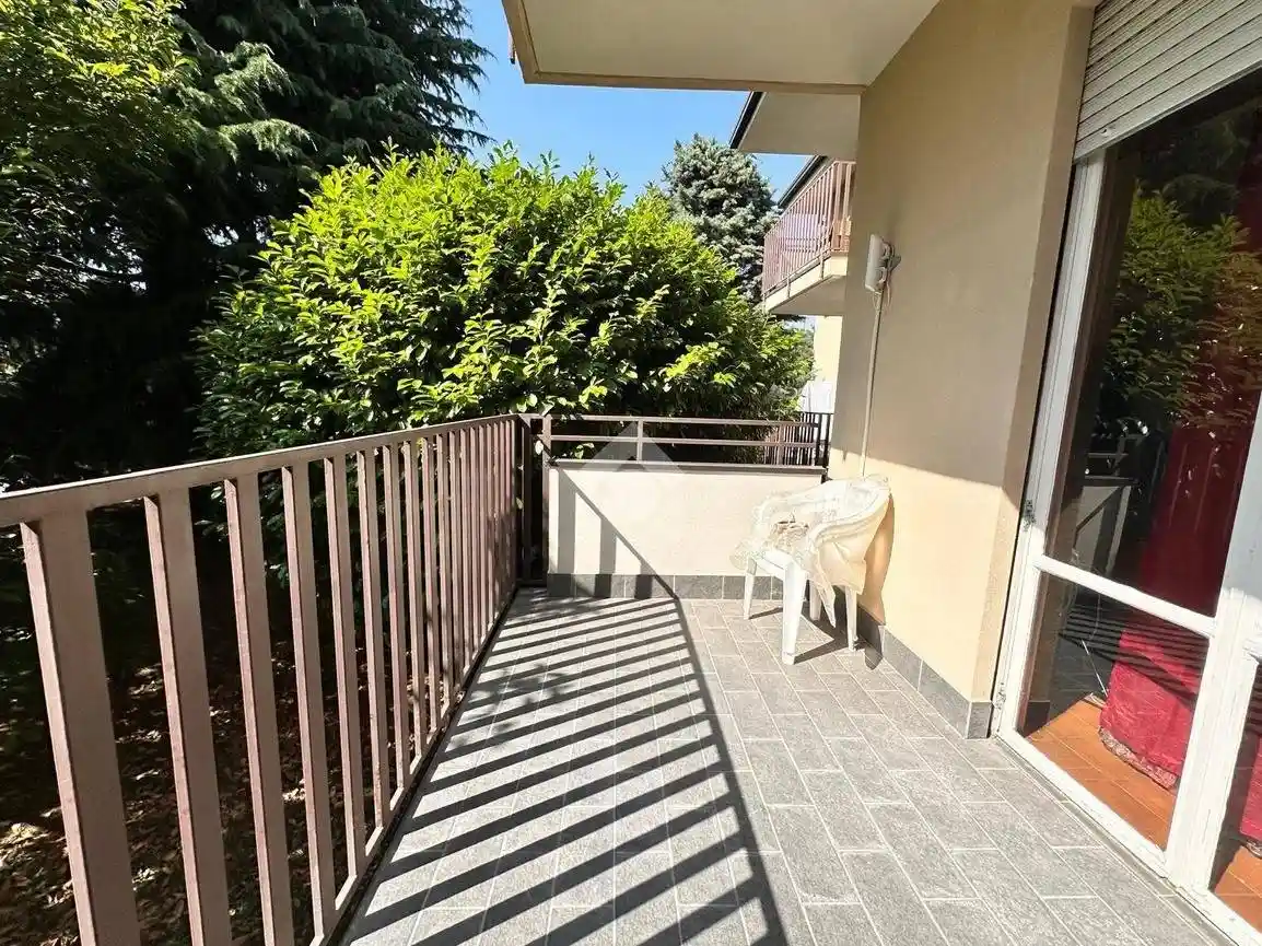 Appartamento in vendita a Mozzo