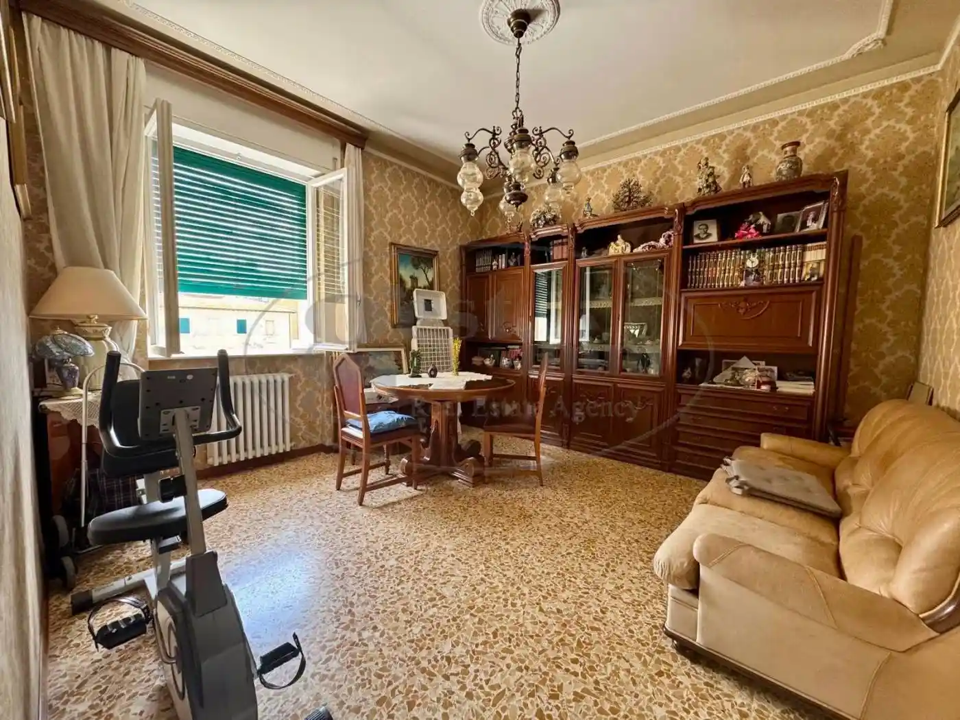 Appartamento in vendita a Livorno