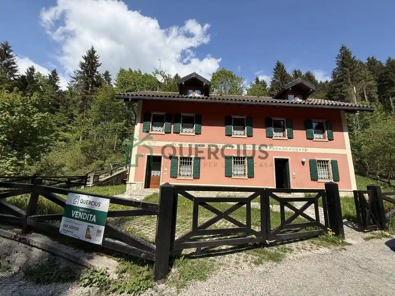 Villa - foto 2