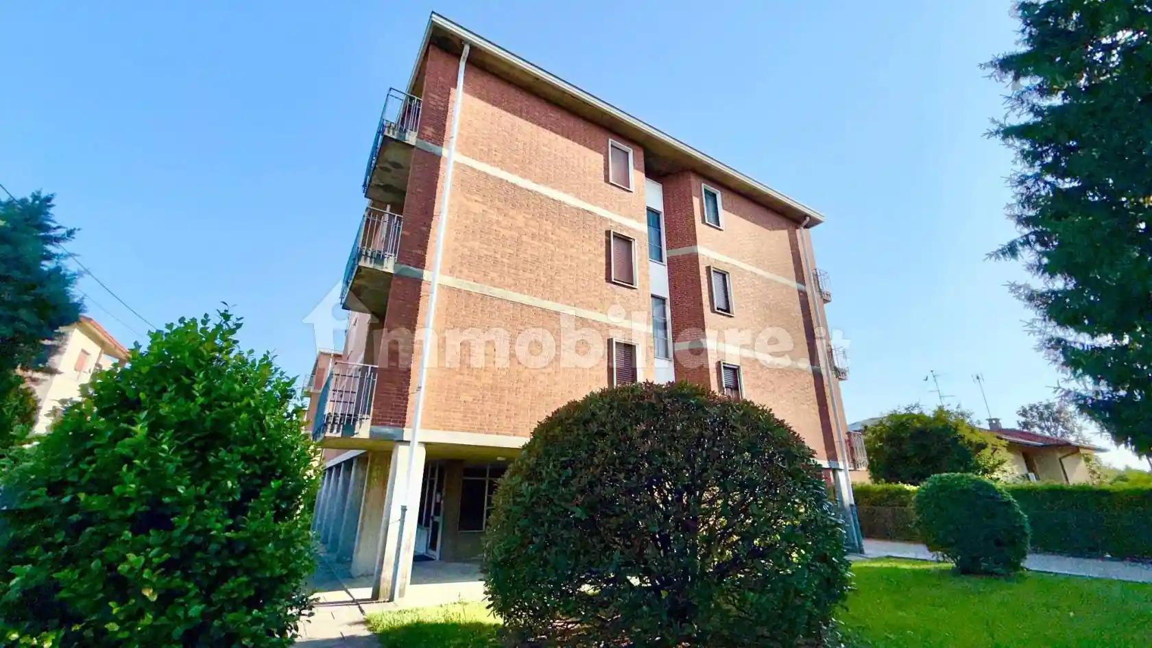 Appartamento in vendita a Albizzate