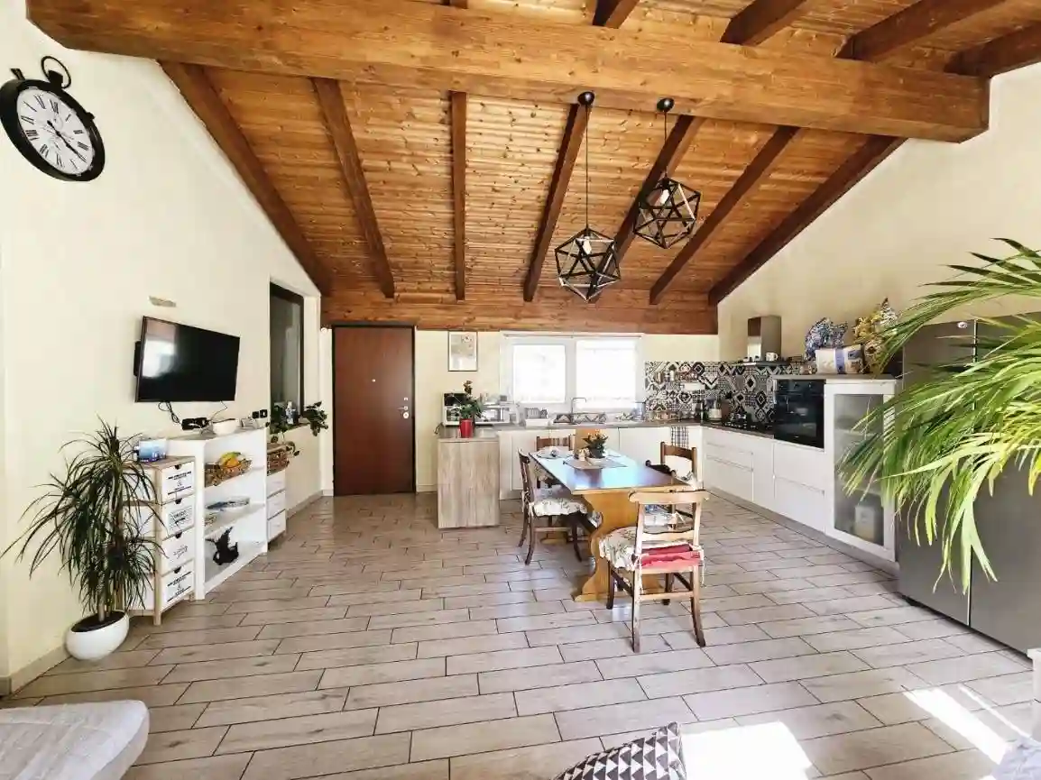 Casa indipendente - foto 2