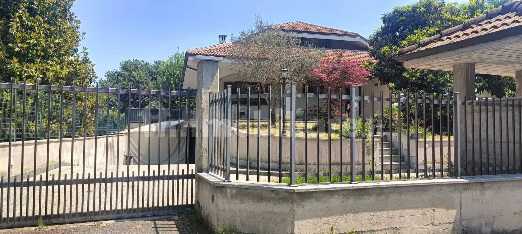 Villa in vendita a Val della Torre