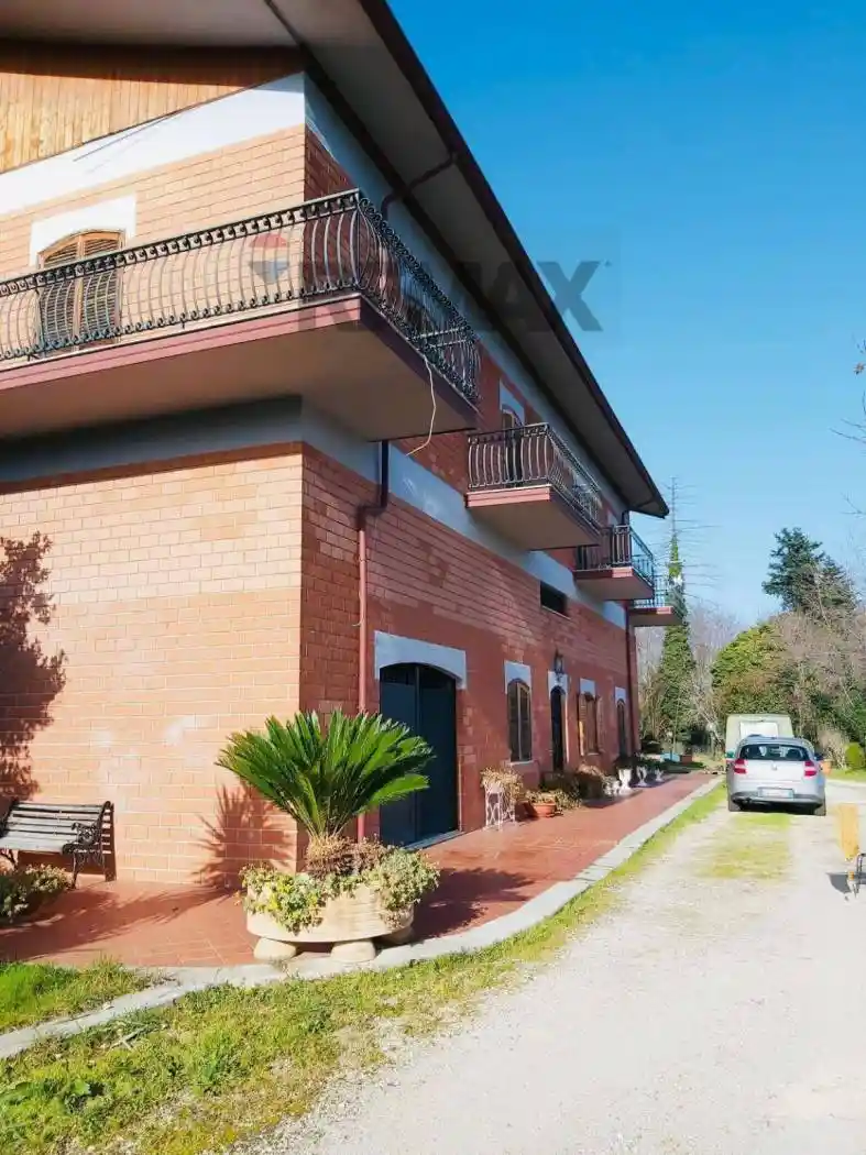 Villa in vendita a Cosenza