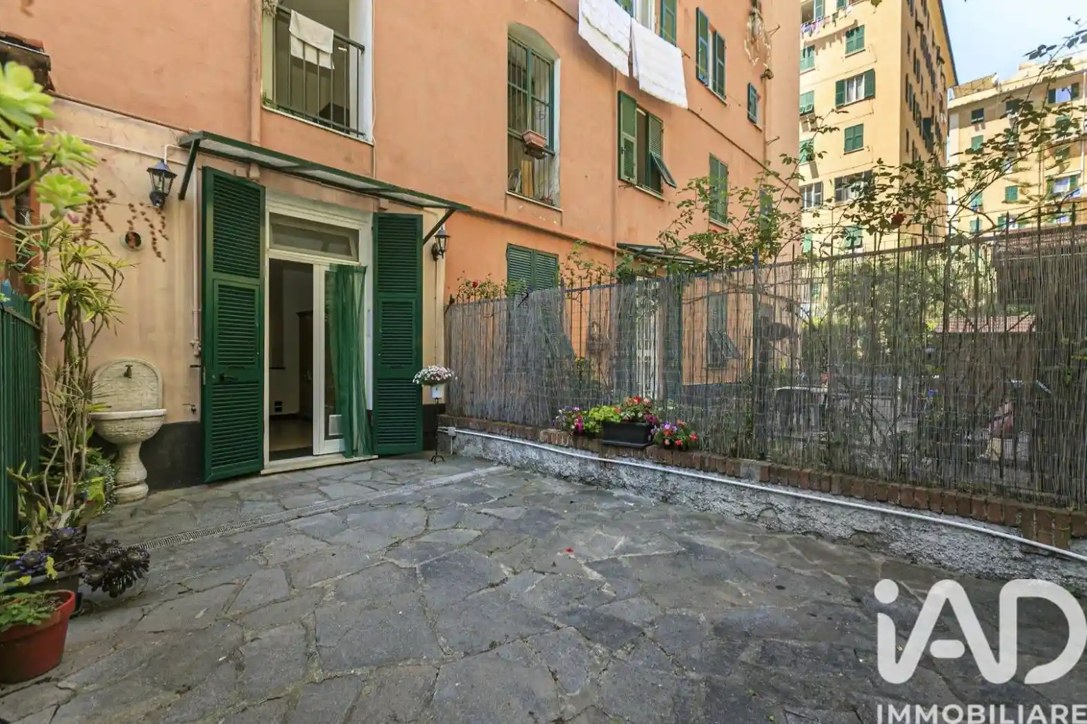 Appartamento in vendita a Genova