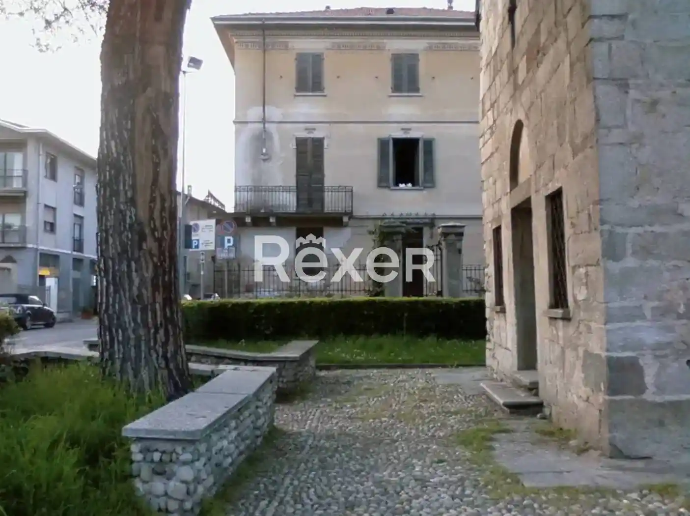Villa in vendita a Borgomanero