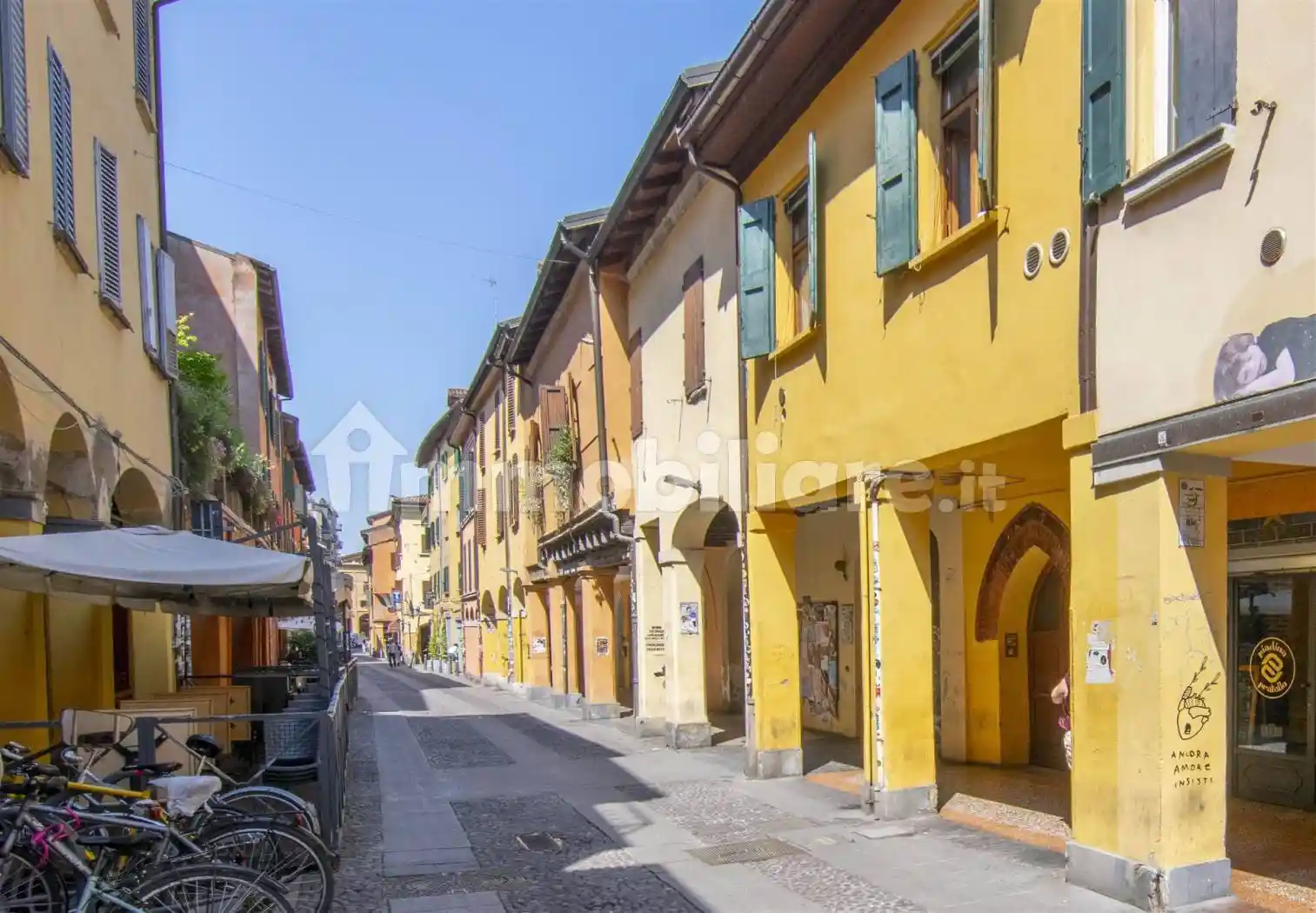 Appartamento in vendita a Bologna
