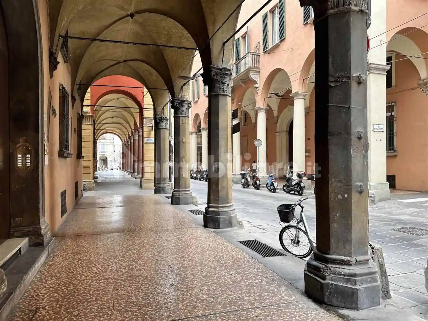 Appartamento in affitto a Bologna