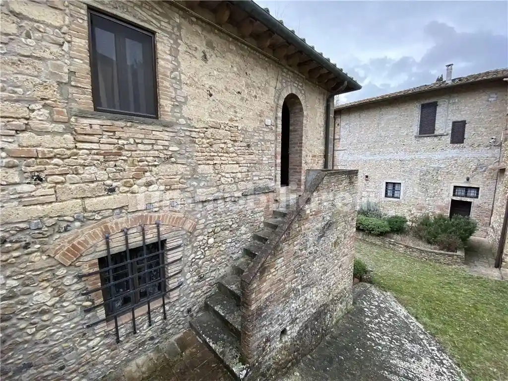 Rustico - Casale in affitto a Montespertoli